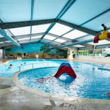 בית נופש Bungalow De 3 Chambres Avec Piscine Partagee Et Jardin Clos A A 3 Km De La Plage לס מתה